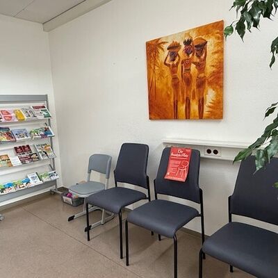 Bild vergr&ouml;&szlig;ern: Wartebereich Gesundheitsamt Merlostraße